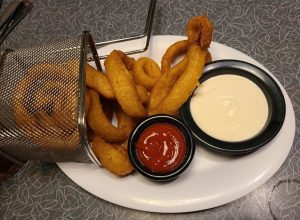 Food at 50's Prime Time Cafe