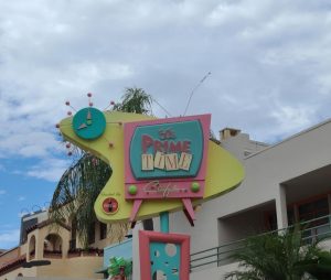 The sign for 50's Prime Time Cafe
