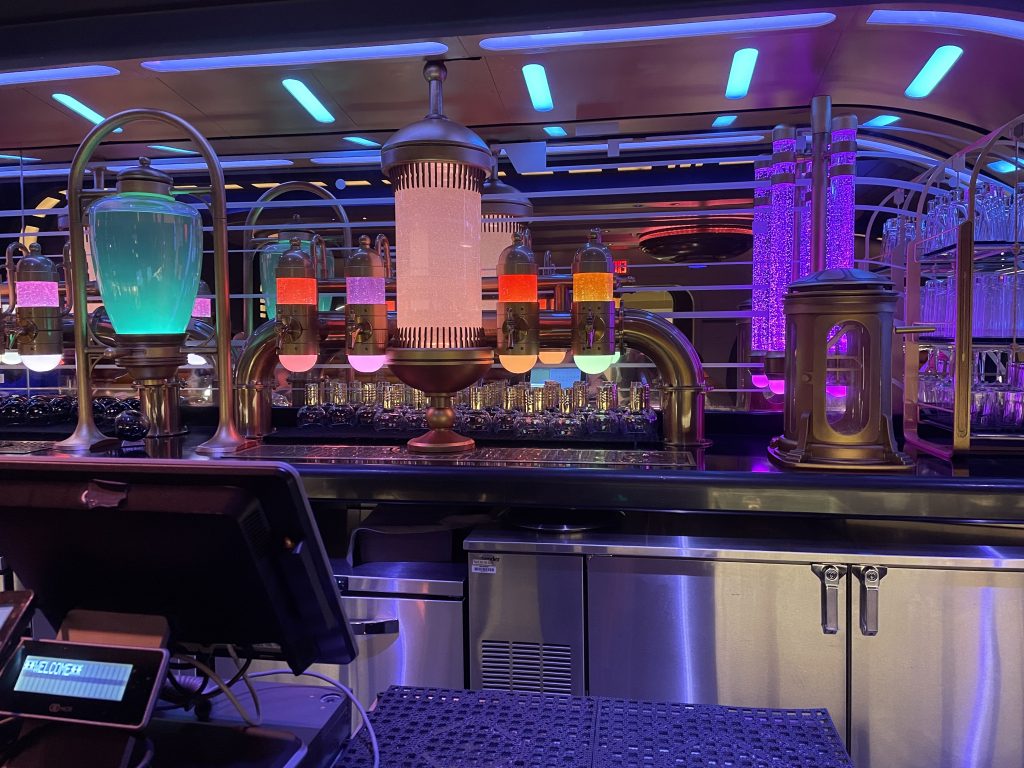 A bar aboard the Star Wars Galactic Starcruiser